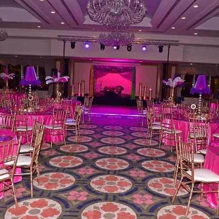 The Park Pendik 5*