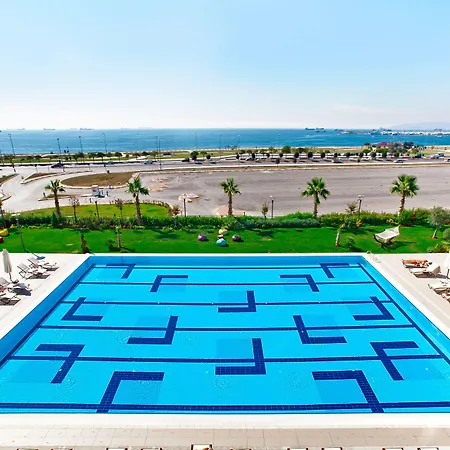 The Park Pendik ホテル