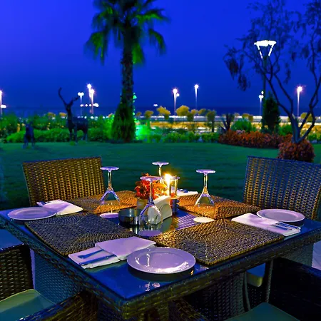 The Park Pendik Hotel 5*