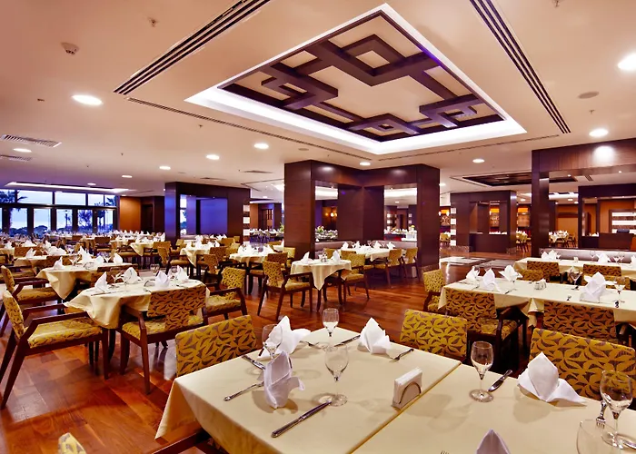 فندق ذا جرين بارك بندك هوتل آند كونفنتيون سينتر 5*